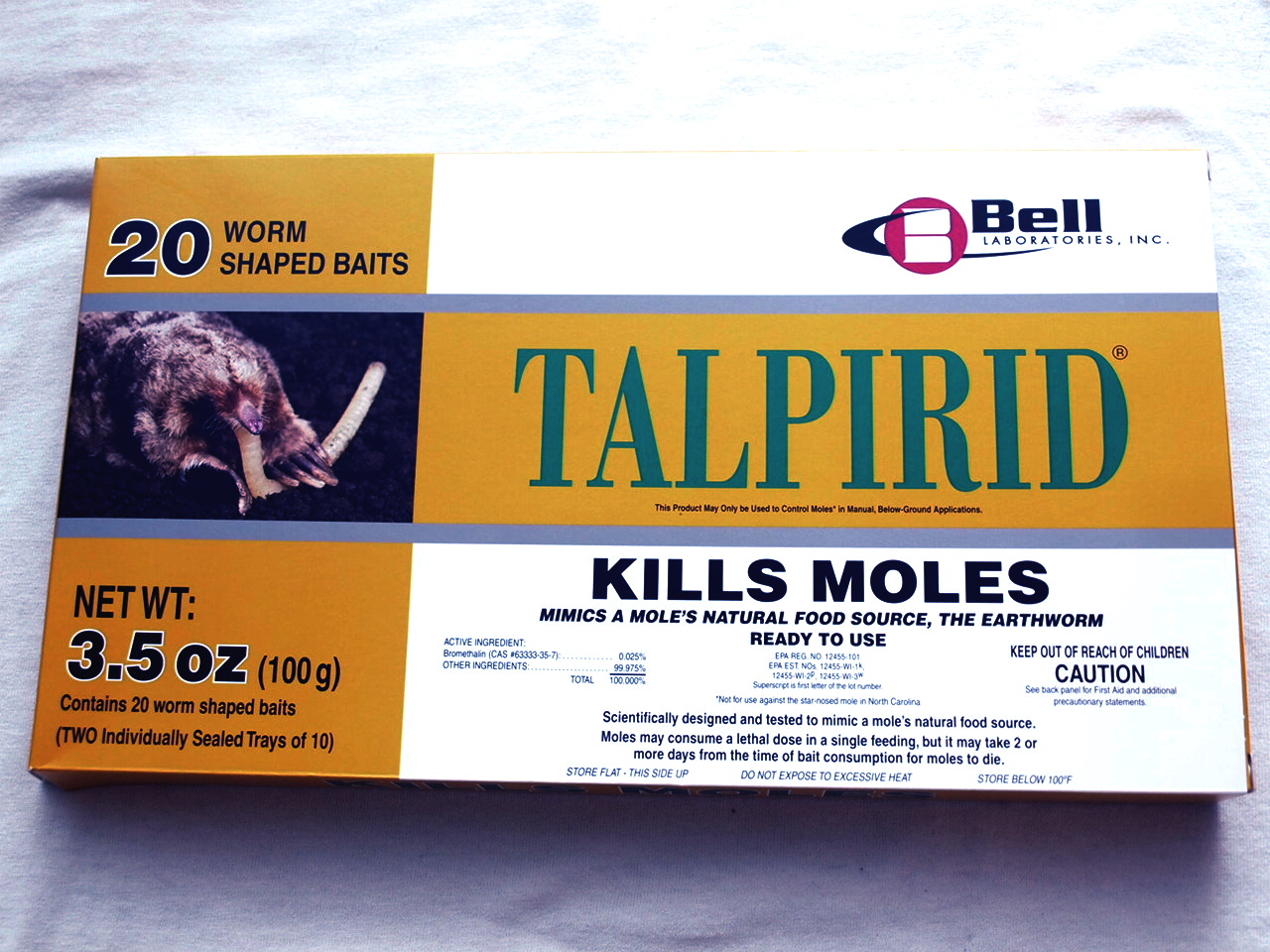 Talpirid Mole Bait kills Lawn Moles